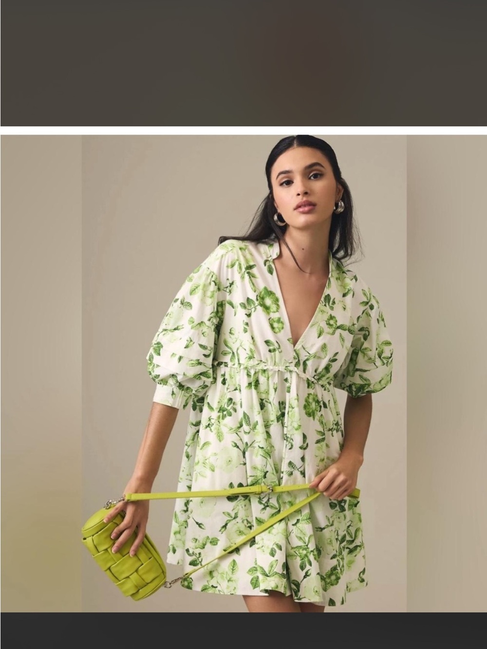 Maeve by Anthropologie V-Neck Tunic Dress in a white and green floral large